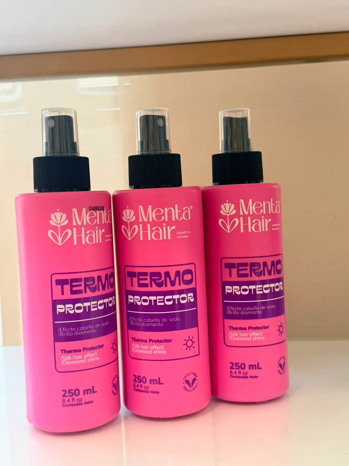 Termo protector Menta Hair de 250 ml.